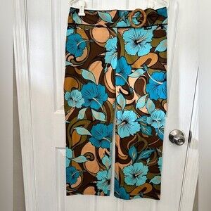Robin Naylor Capri Pants Hawaiian Hibiscus Browns and Blues Attached Belt Size 6